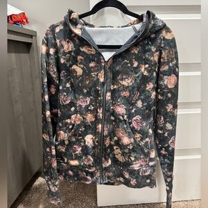 Lululemon Scuba Hoodie - Frosted Rose Multi
